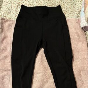 POP FIT Kaylee Crop w/ pockets